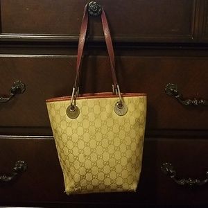 Authentic Gucci Bucket Bag